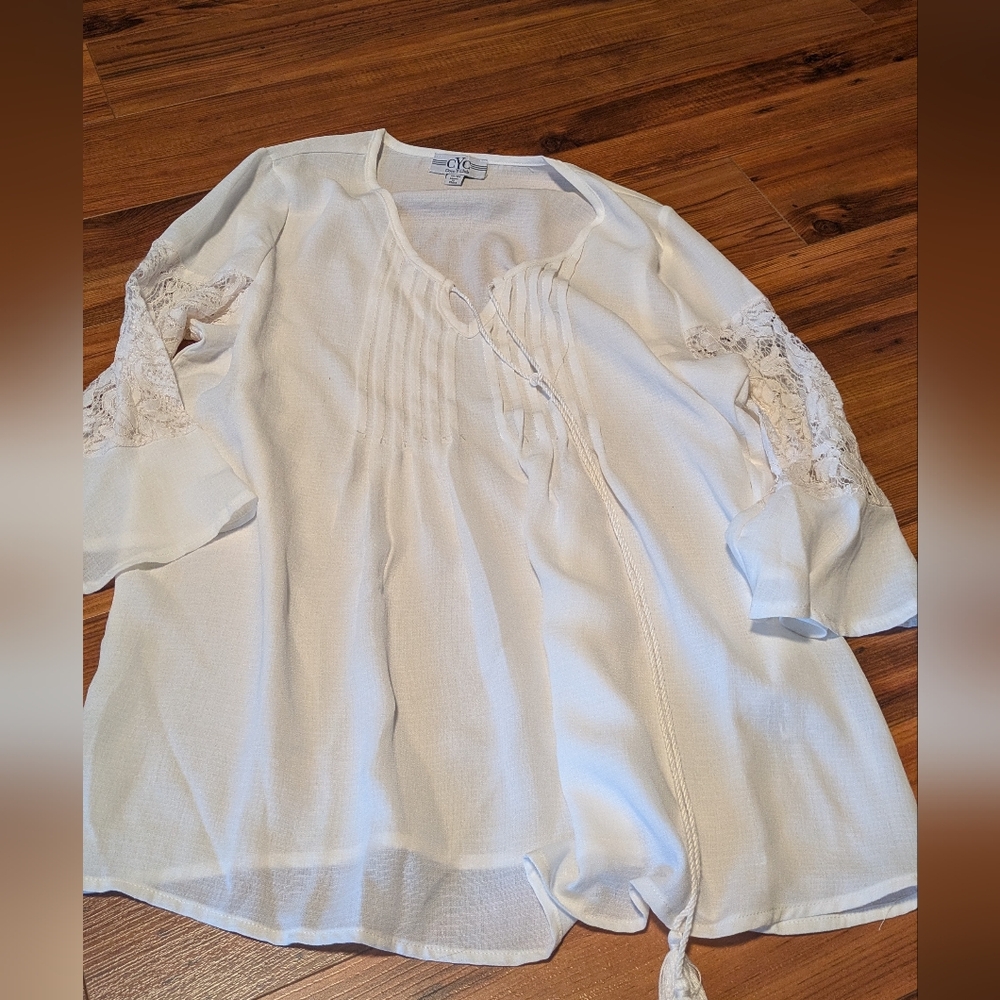 White Lace Sleeve Women's Blouse